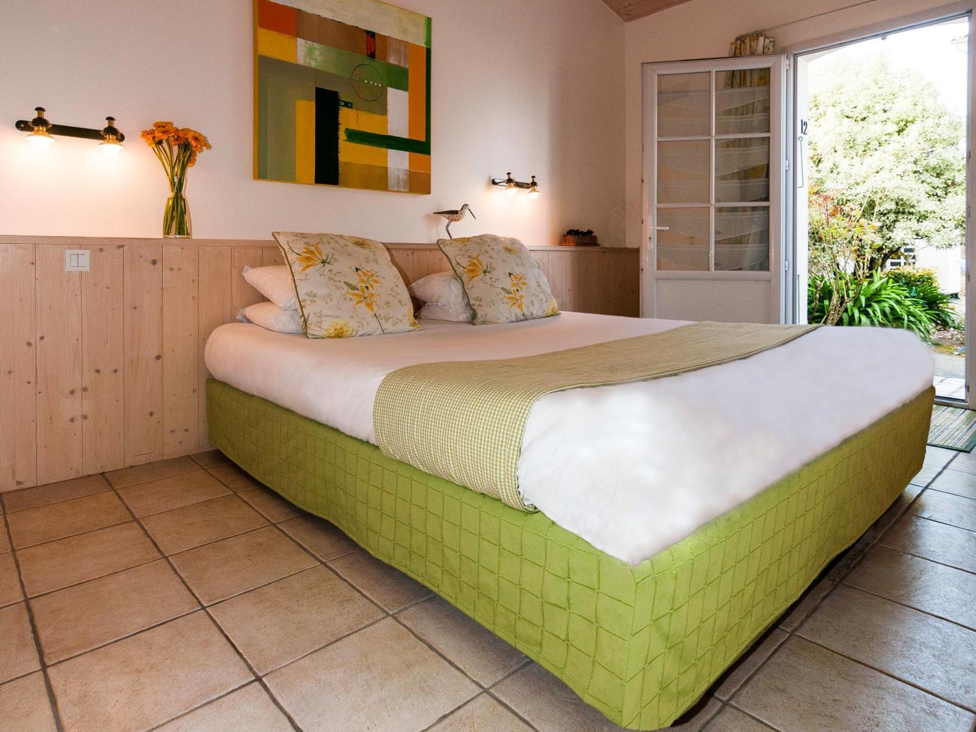 Hotel La Galiote En Re La Flotte Ngoại thất bức ảnh